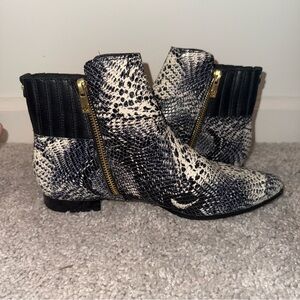 Calvin Klein Snake Print Ankle Boots | Pointed Toe | Size 7